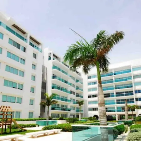 Apartment Espectacular Apto En Con Salida Directa A La Playa
